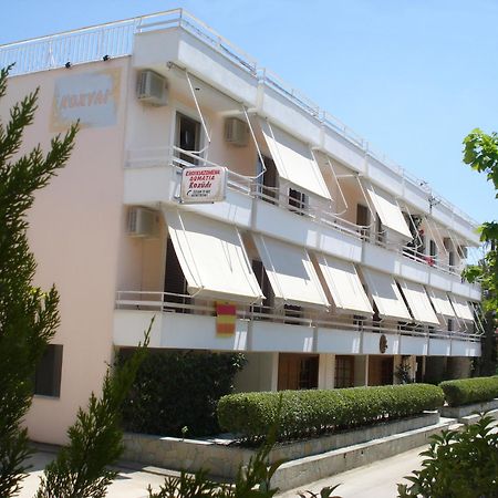 Kochili Apartments Neos Pirgos Exterior photo