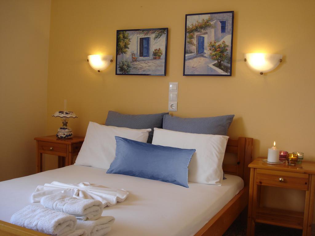 Kochili Apartments Neos Pirgos Room photo