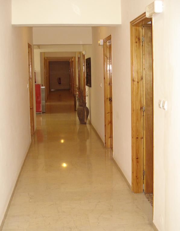 Kochili Apartments Neos Pirgos Exterior photo